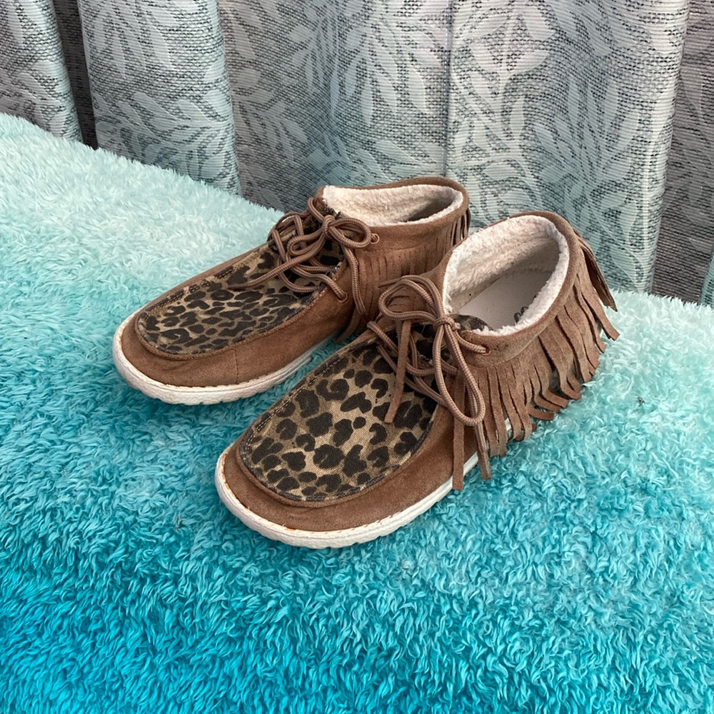 Gypsy Jazz moccasin slip ons
